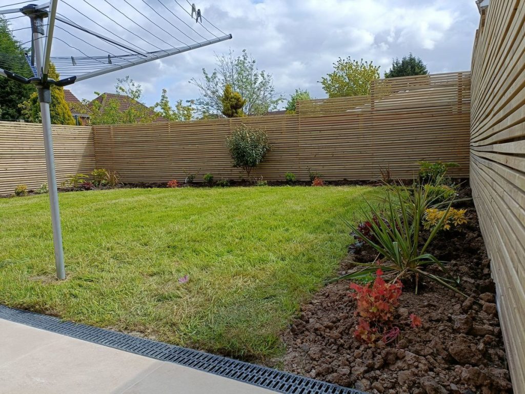 Reliable, stylish fencing built to last.